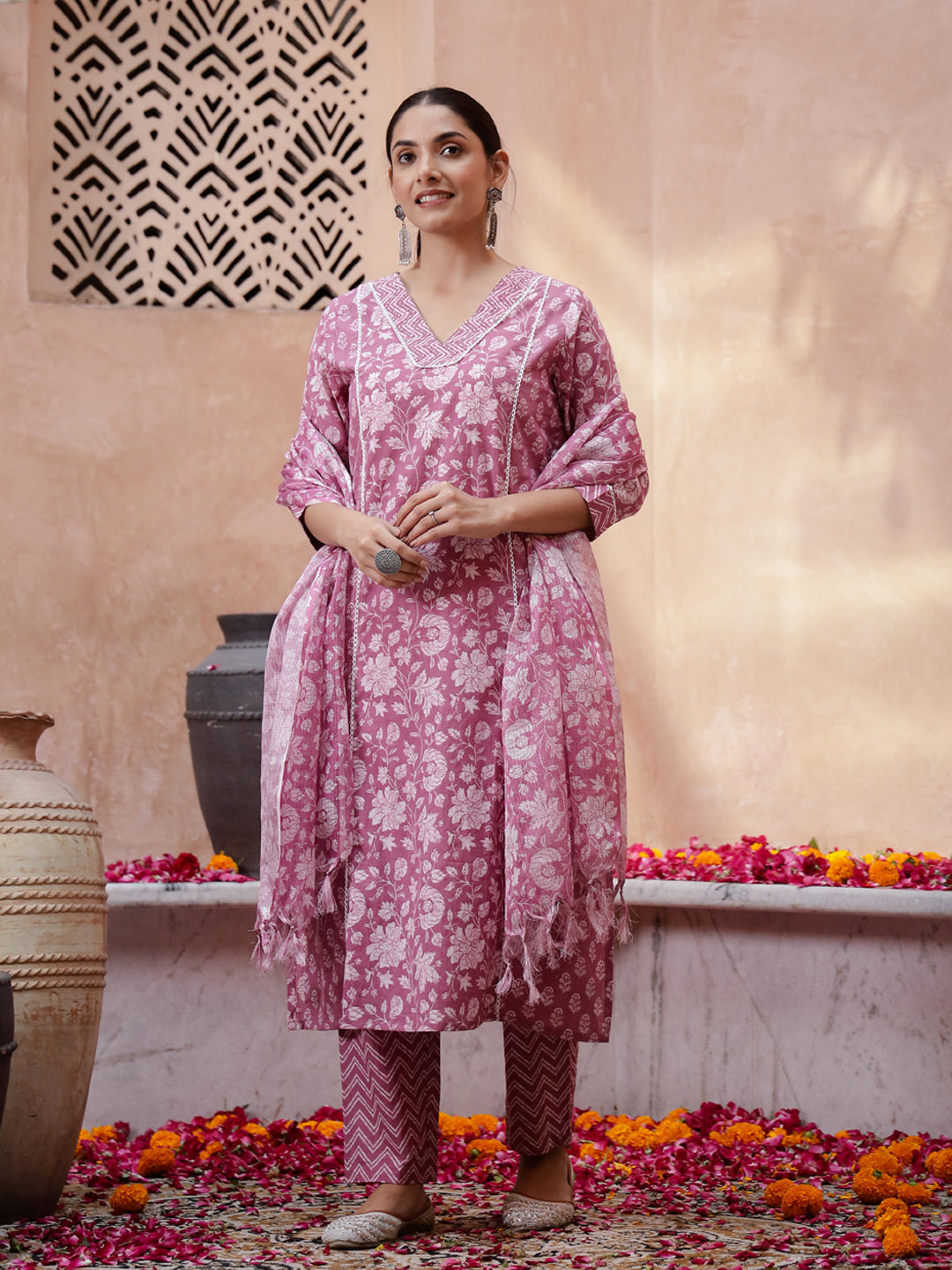 Floral Printed Kurta Set - SanskrutiHomes 