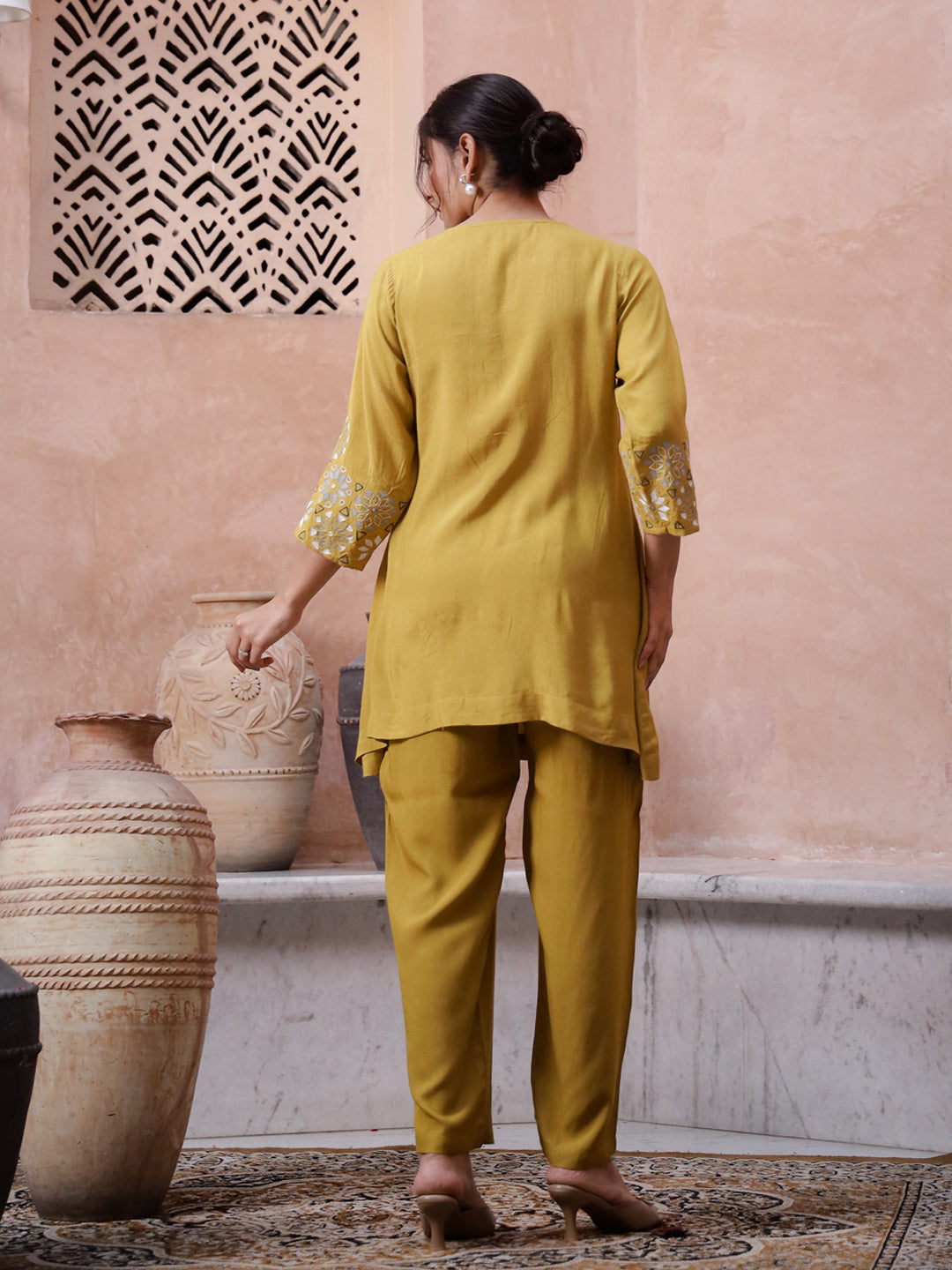 Round Neck Solid Print Co-ords Set