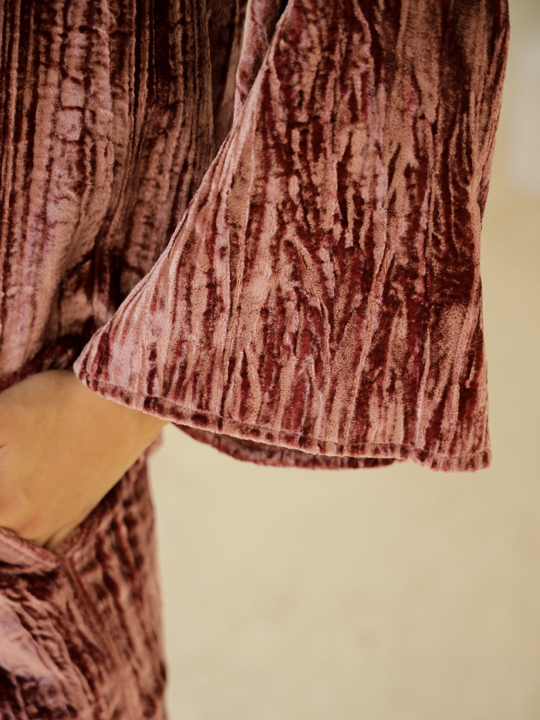 Flamingo crush velvet Night Suit for Women - SanskrutiHomes 