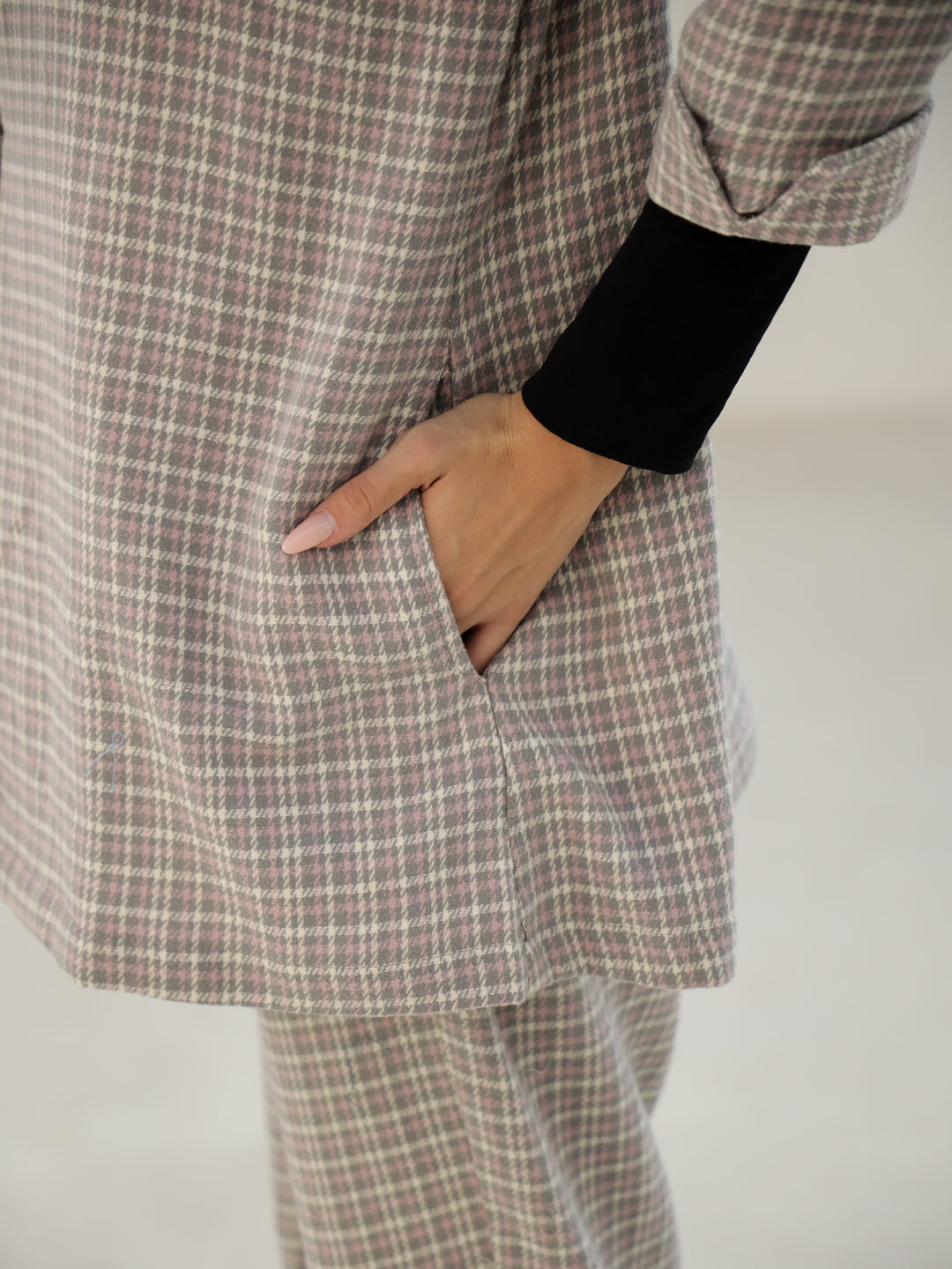 Grey Color Cashmere Strips Printed Lapel Collar Co-Ords Set