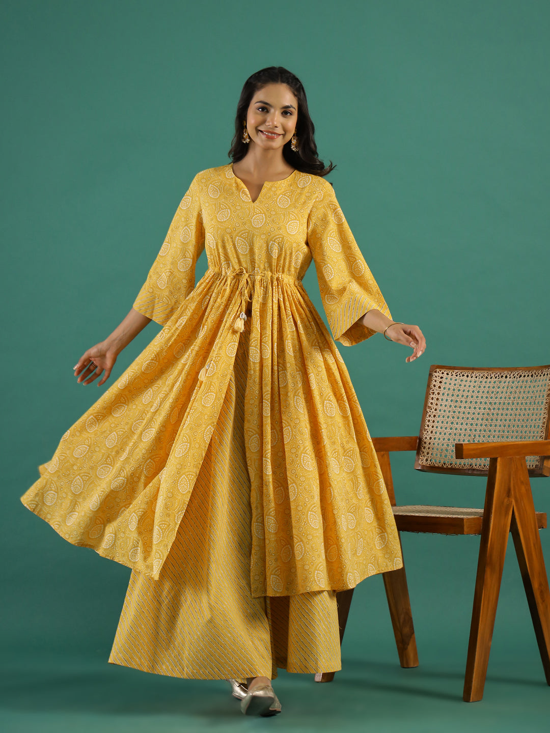Ethnic Motifs Printed Cotton Kurta Set - SanskrutiHomes 