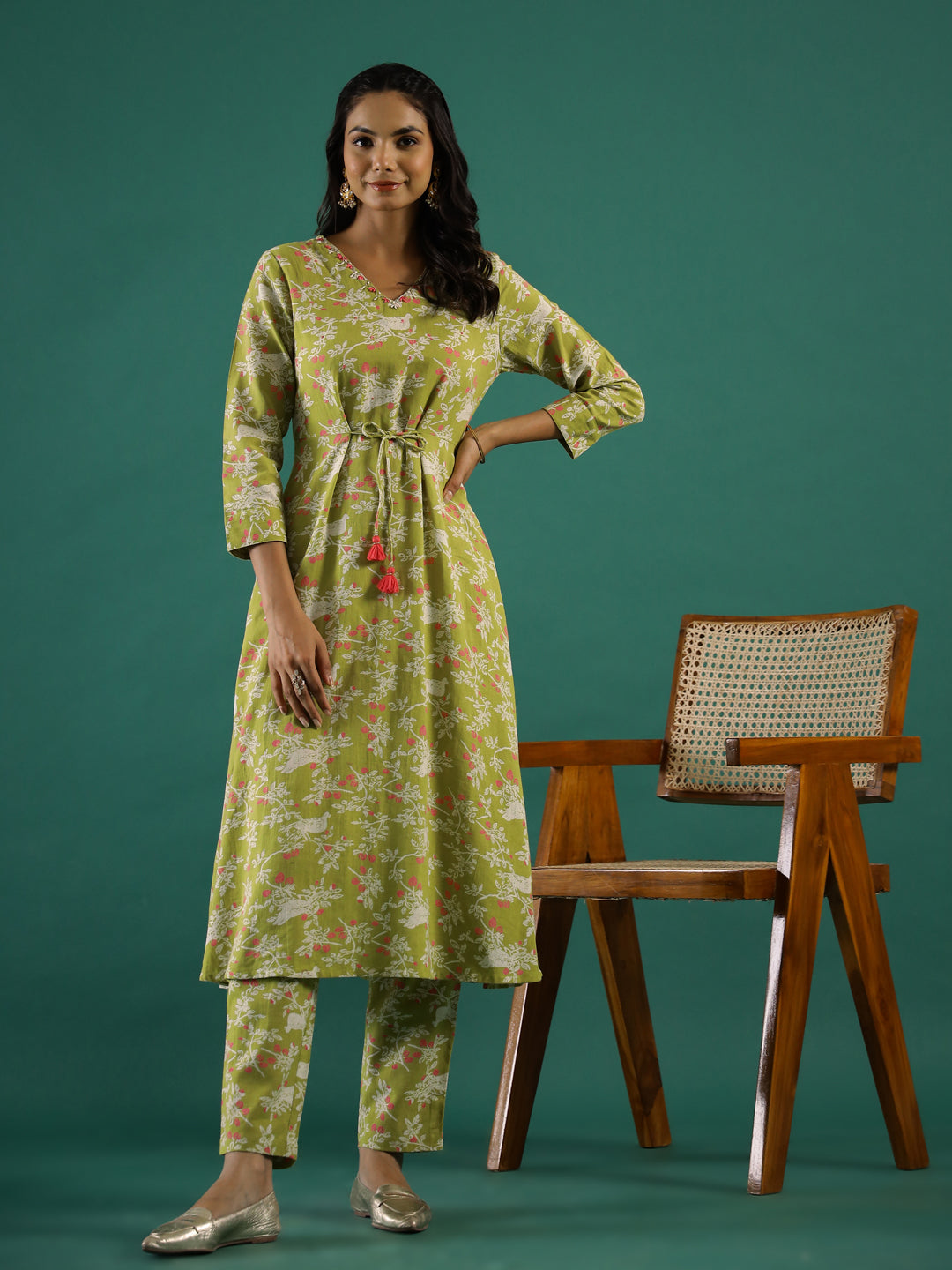 Floral Printed Cotton Kurta Set With Dupatta