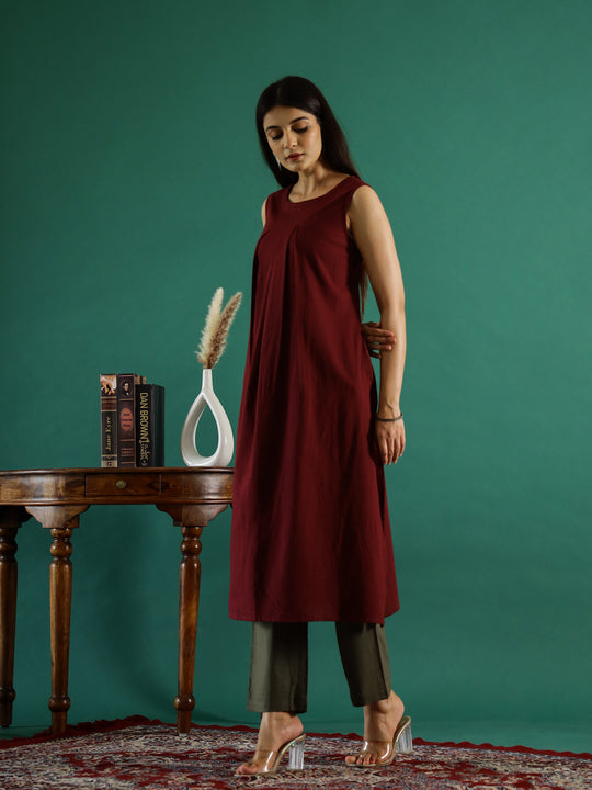 Solid Print Sleeveless Kurta Set for Women