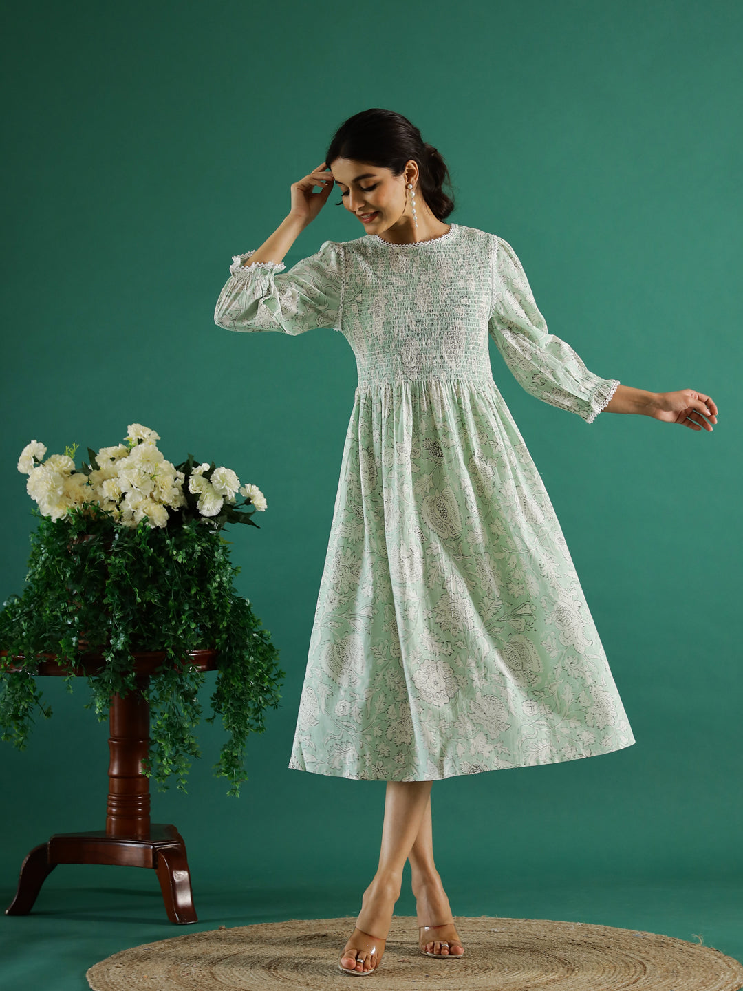Women Green Anarkali Kurta