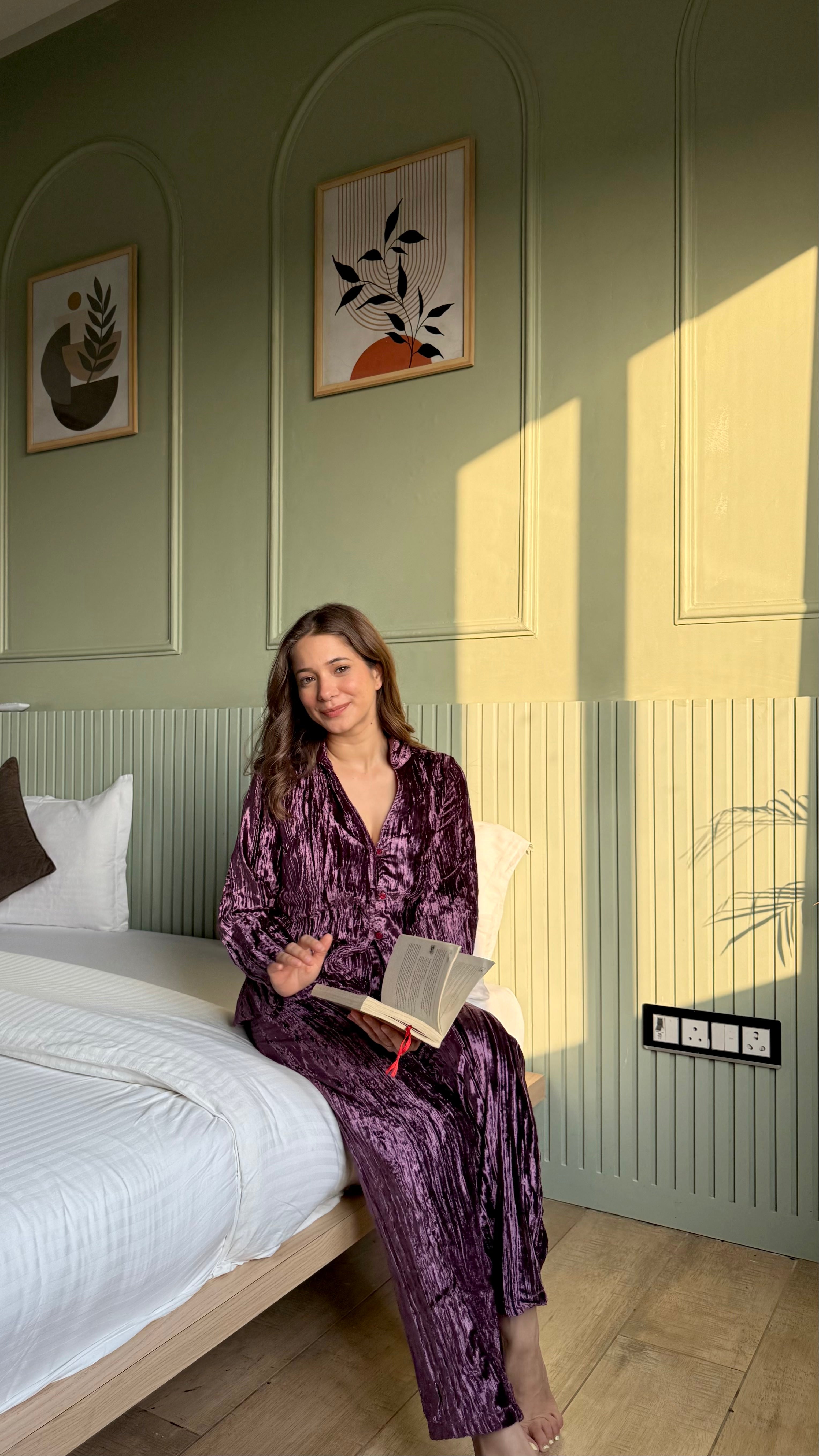 Purple Color Shirt Collar Velvet Night Set for Women