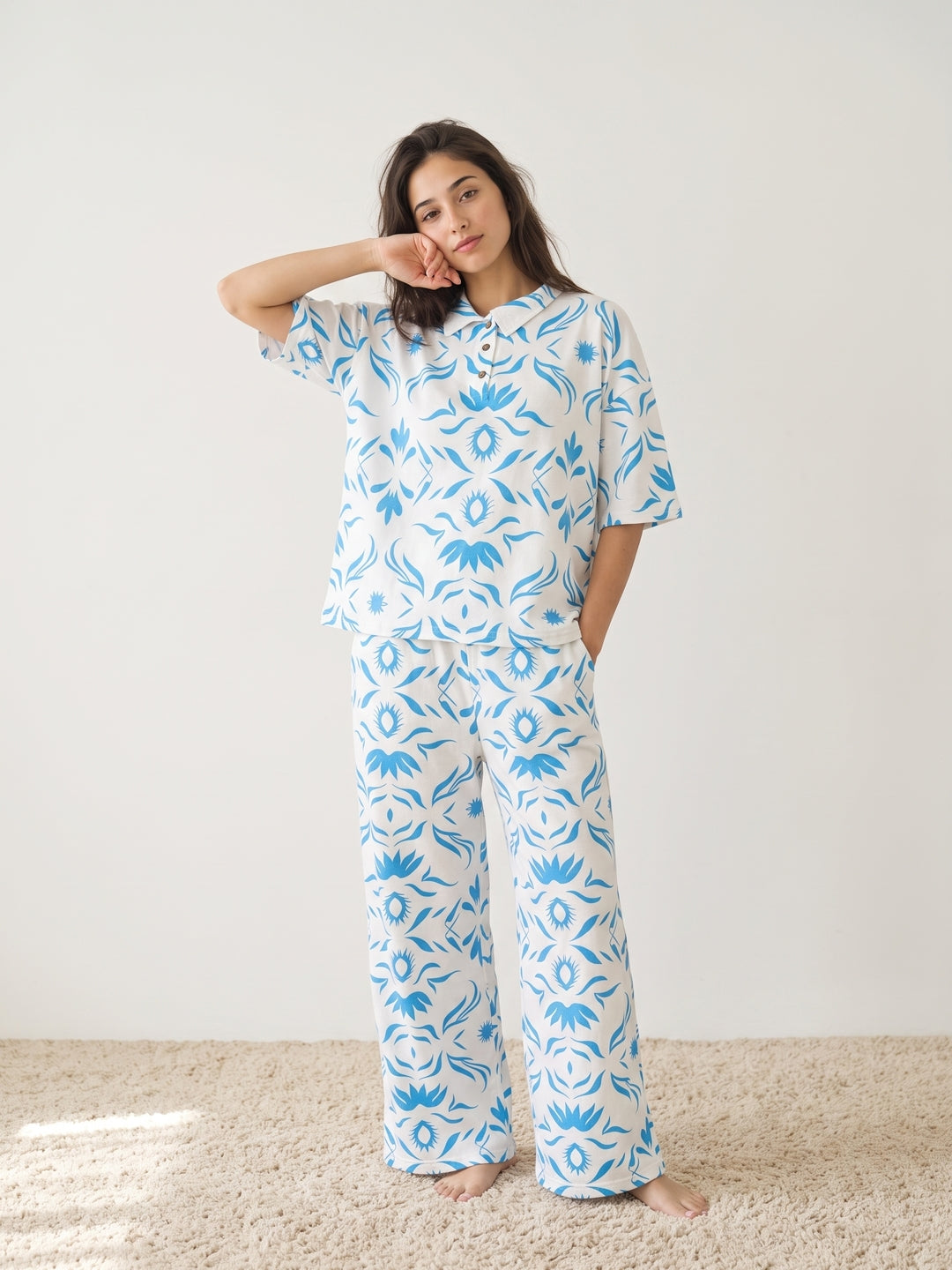 White Abstract Shirt Collar Lycra Night Suit Set For Women
