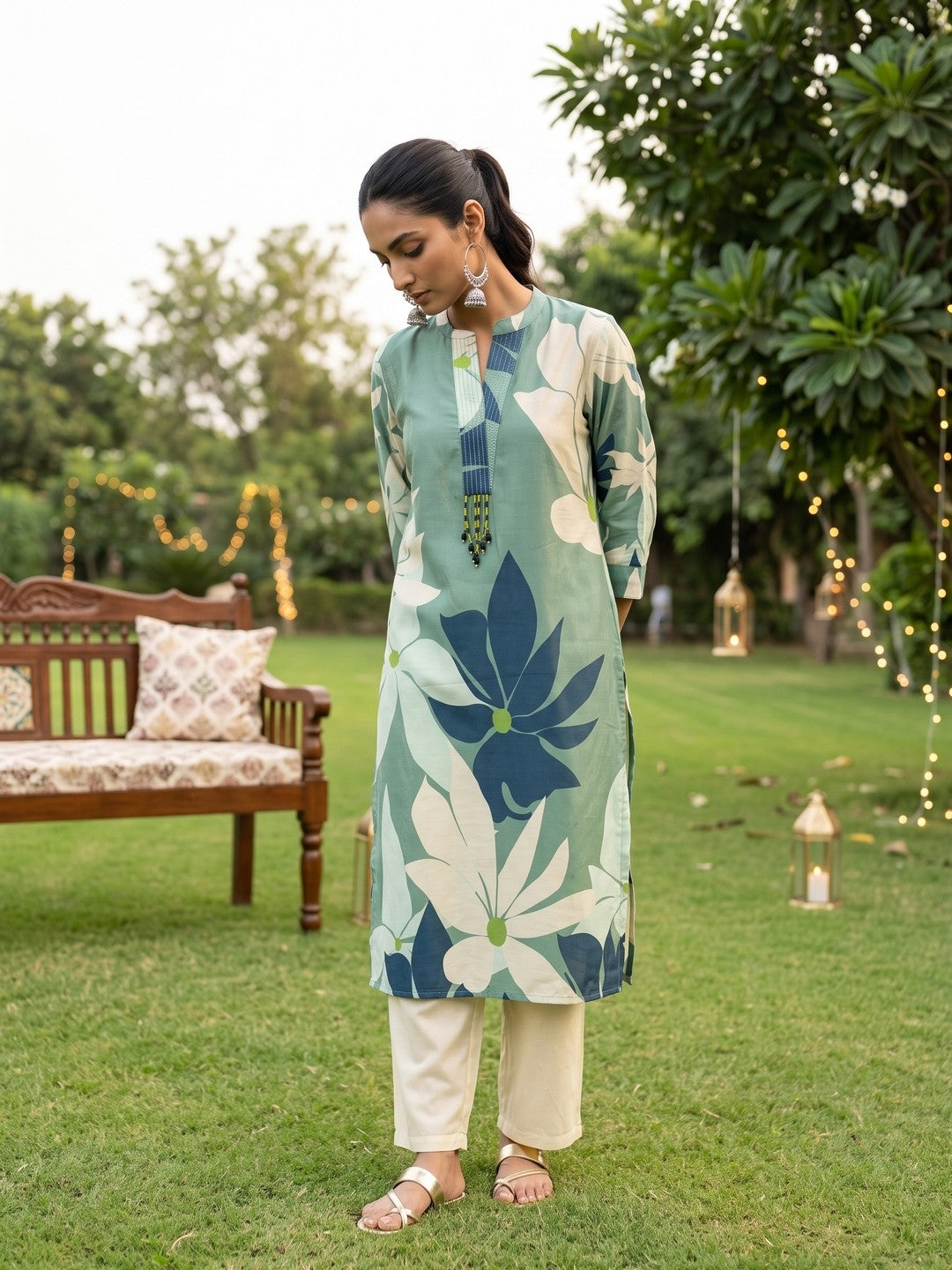 Green Mandarin Neck Floral Print Kurta Set For Women