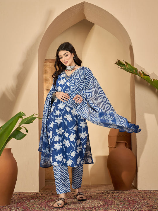 blue Printed Round Neck Pure Cotton Kurta Set for Women