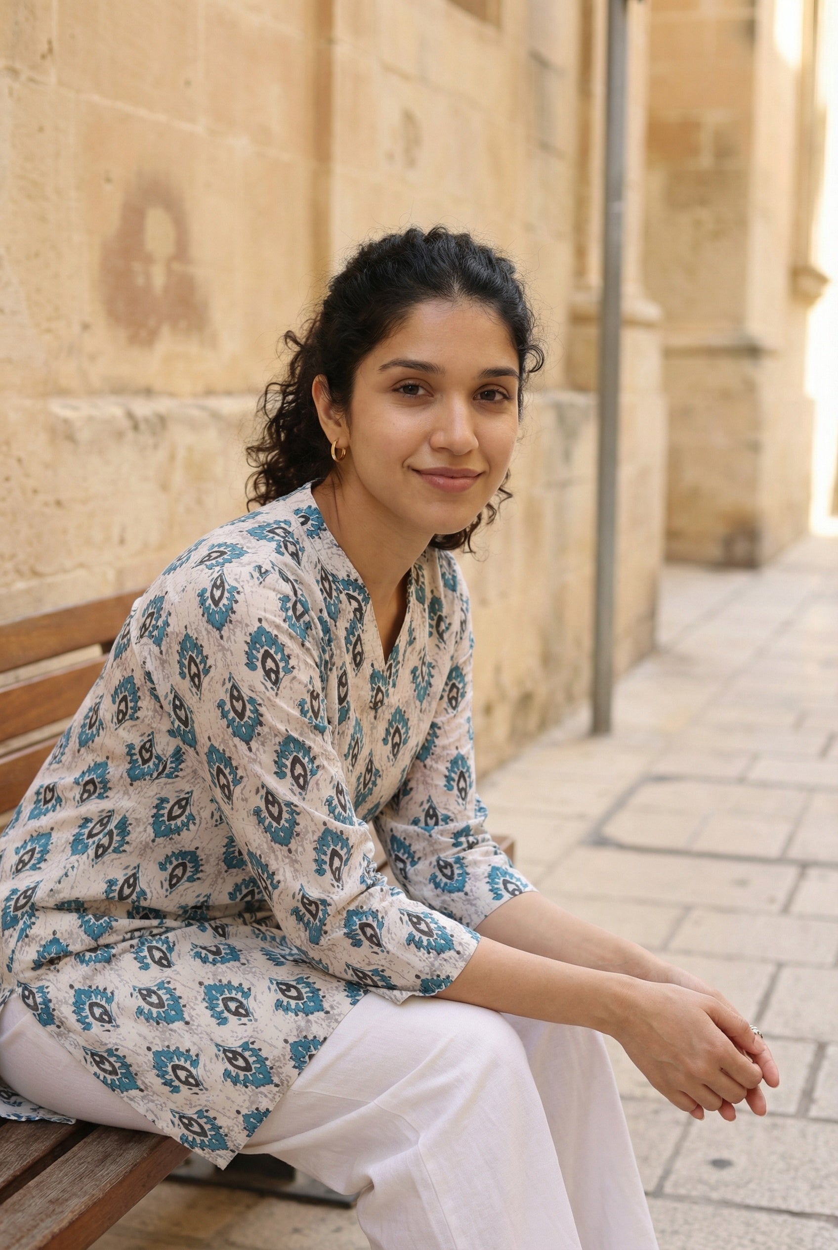 Blue Round Neck Abstract Print Cotton Round Neck Top For Women