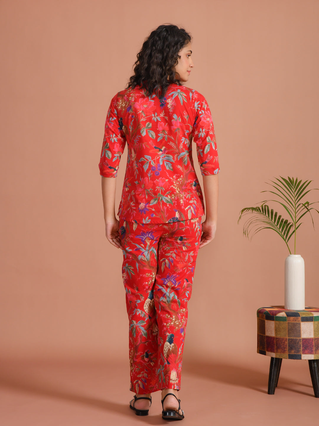 Red Pure Cotton Printed Round Neck night suit for women