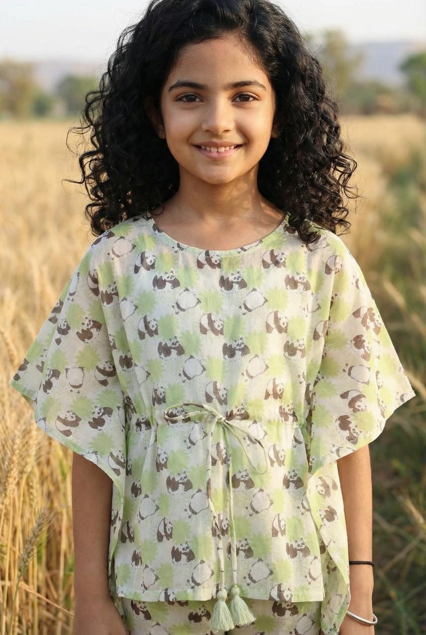 Green Round Neck Animal Printed Kaftan & Pyjamas Night Suit For Kids