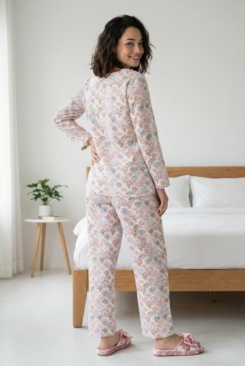 Off White & Pink V-Neck Ethnic Motifs Printed Pure Cotton Night Suit For Women