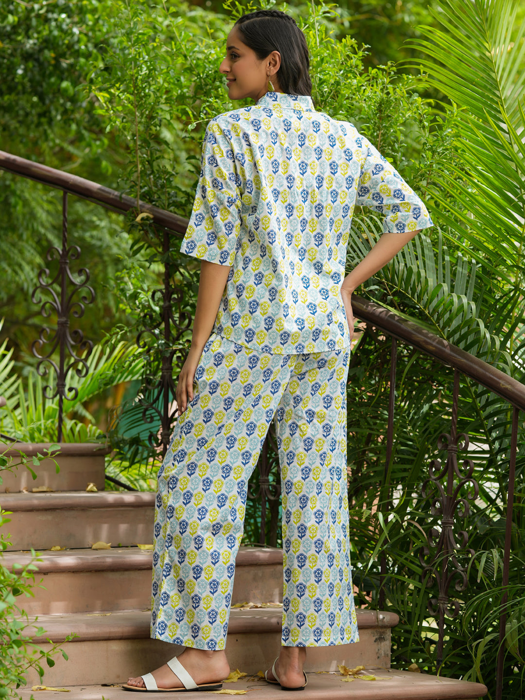 Off -White Ethnic Motif Print V-Neck Pure Cotton Night Suit For Women