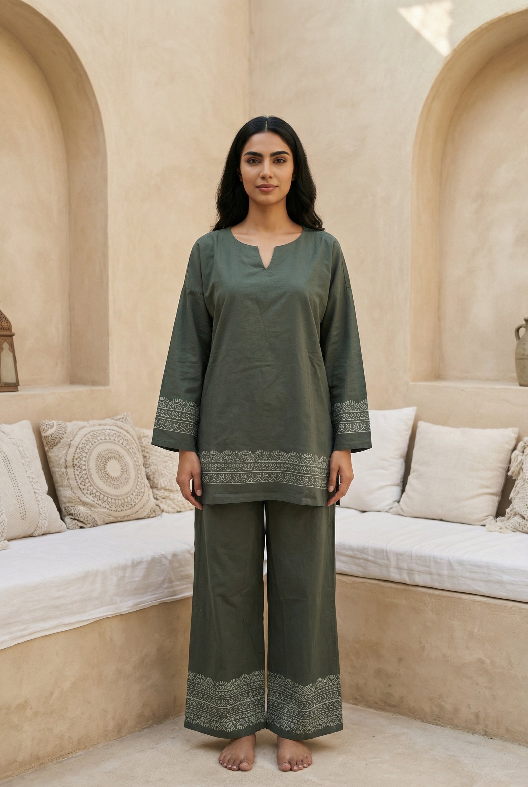 Green Ethnic Print V-Neck Pure Cotton Night Suit Set for Women