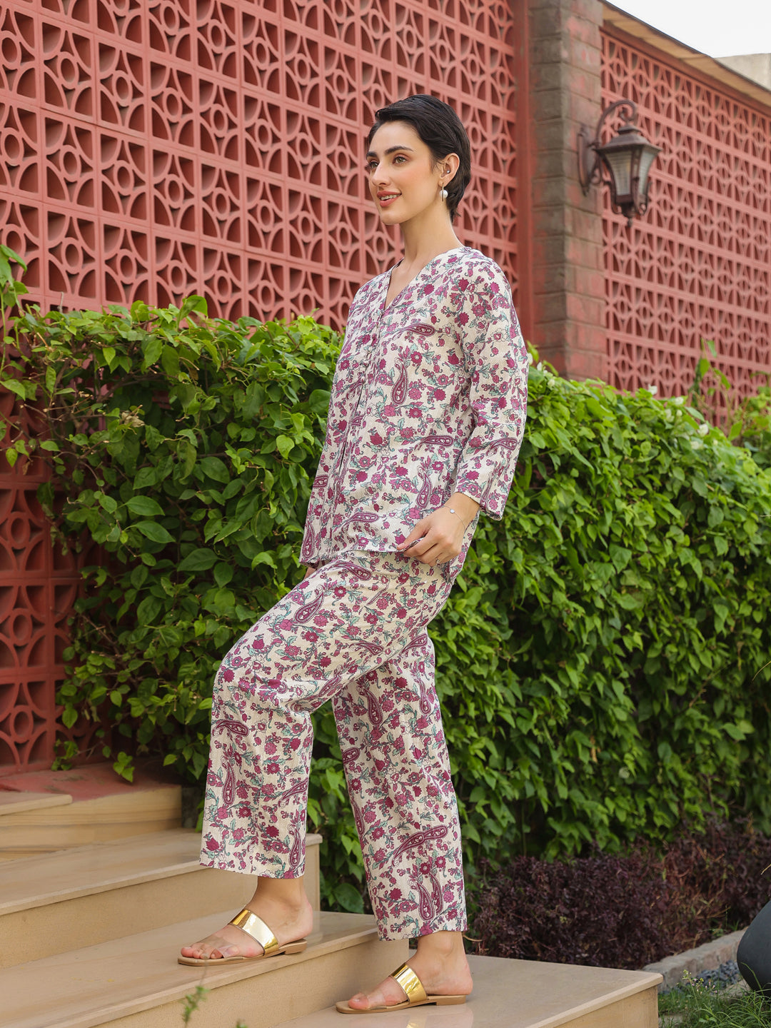 Multi Round Neck Pure Cotton Printed Floral Night Suit for Women