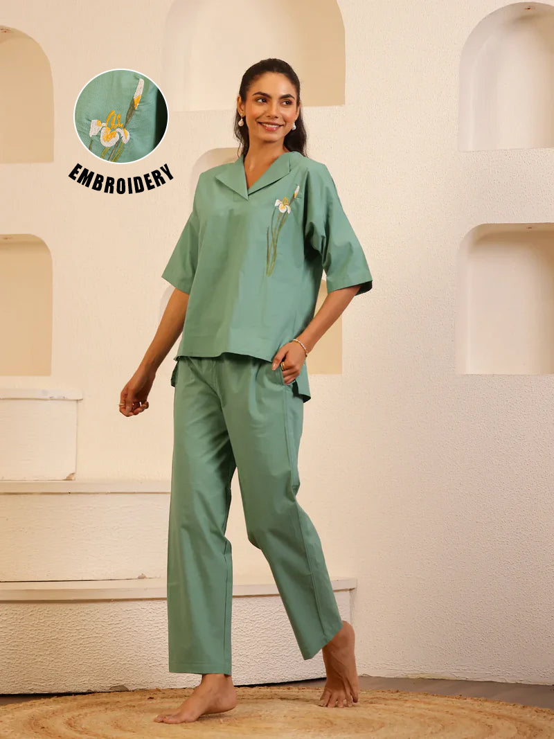 Sea Green Color Solid Pure Cotton Night Suit