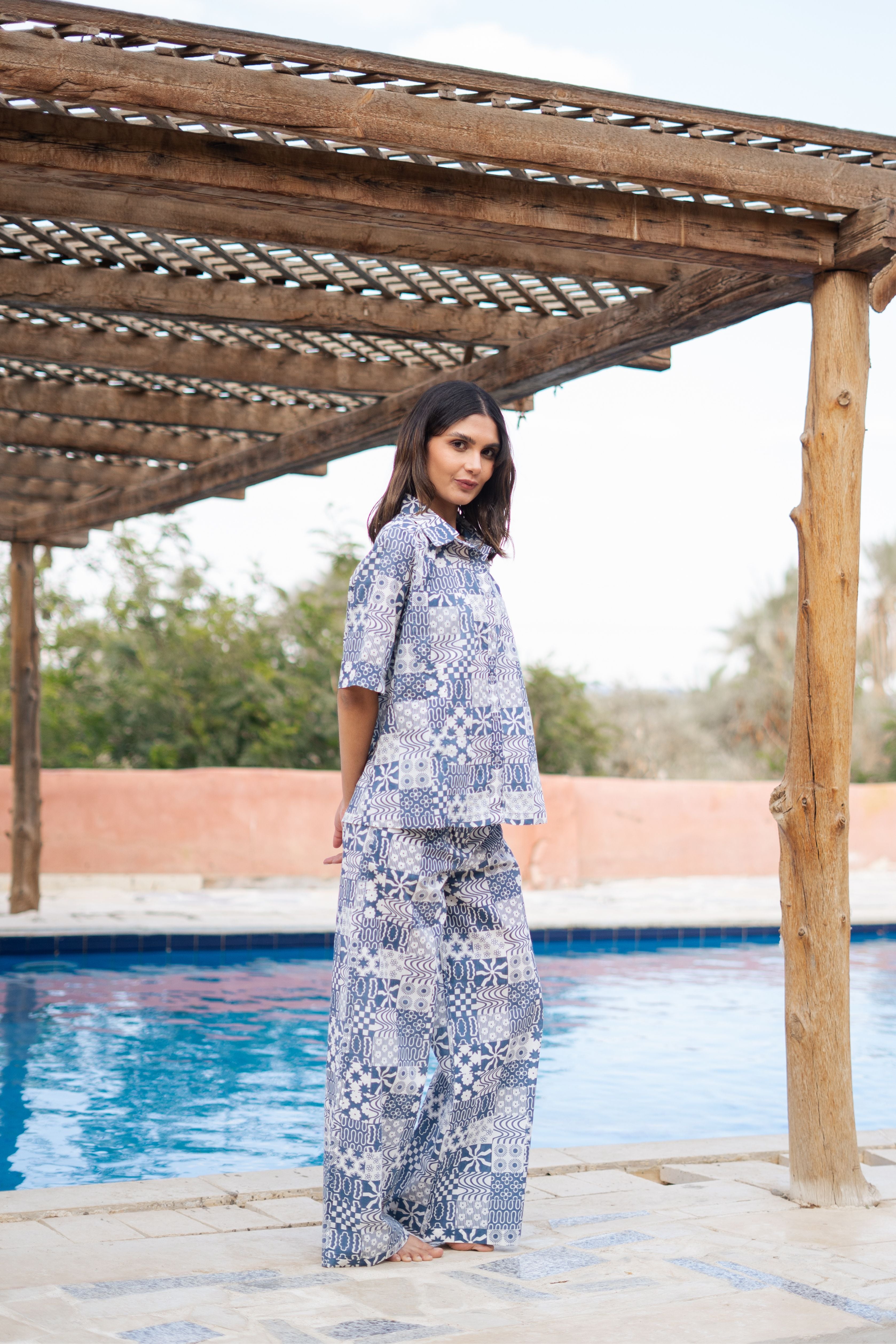 White Shirt Collar Geometric Printed Pure Cotton Night Suit