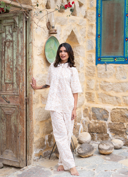 White Shirt Collar Floral Printed Pure Cotton Night Suit