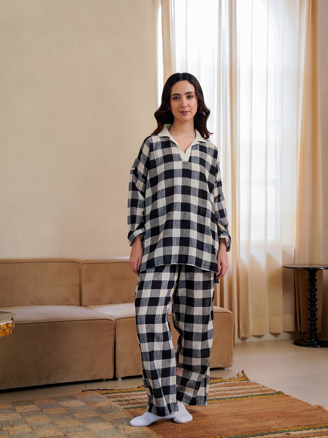 Black & White Checked Pure Cotton Shirt Collar Night Suit for Women
