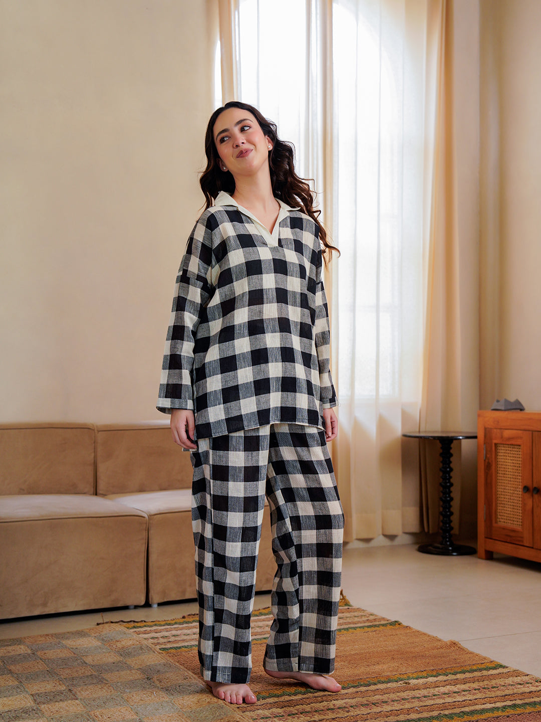 Black & White Checked Pure Cotton Shirt Collar Night Suit for Women