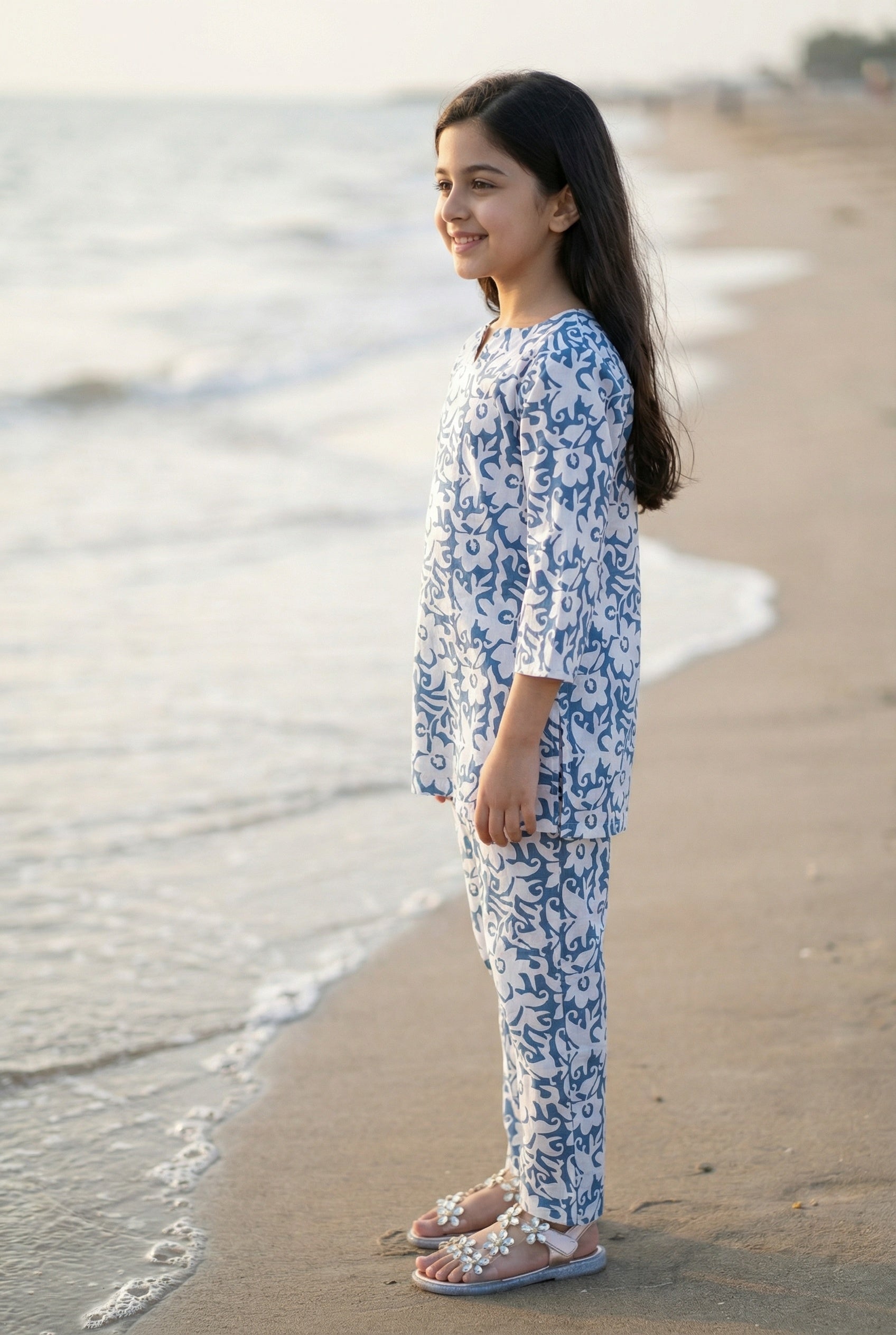 Blue Floral Print Round Neck Cotton Night Suit For Kids