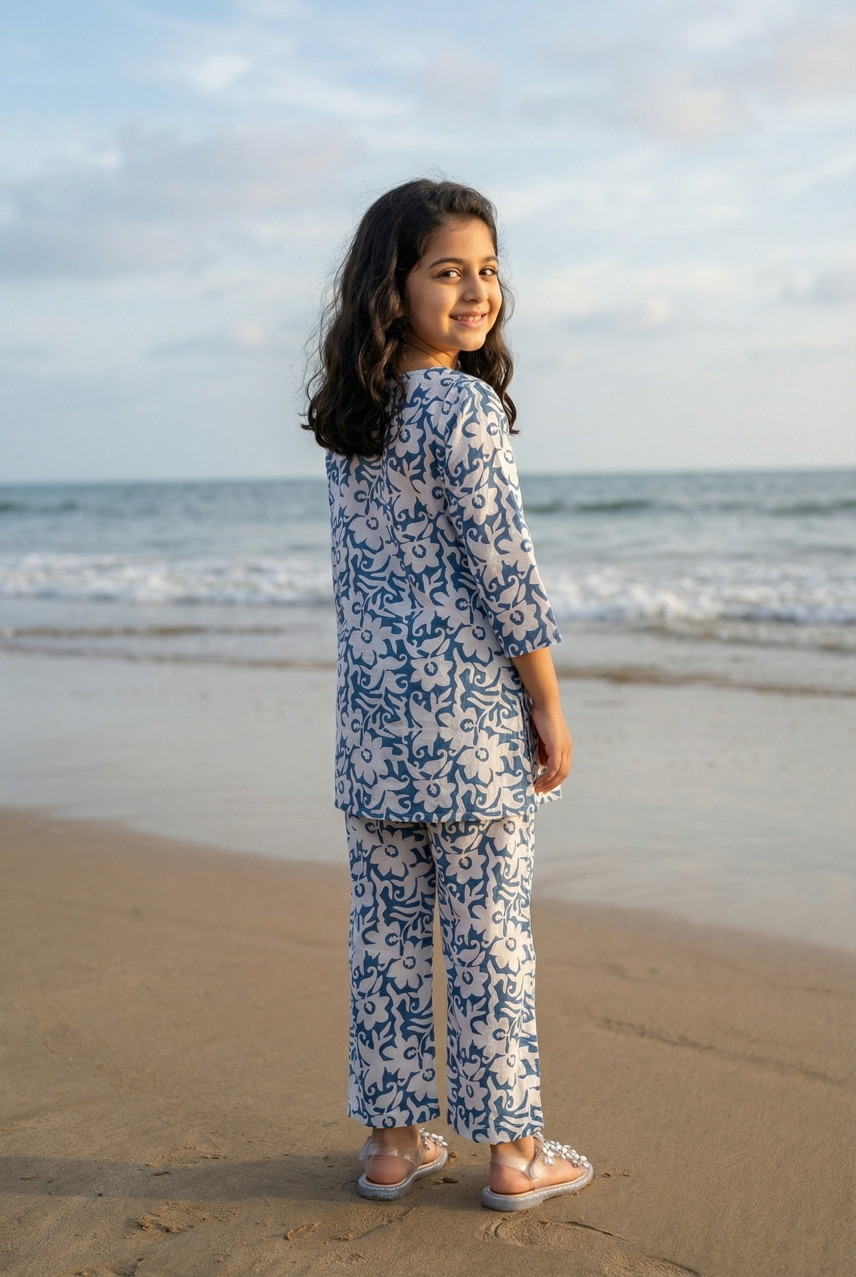 Blue Floral Print Round Neck Cotton Night Suit For Kids