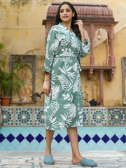 Green tropical print kimono robe
