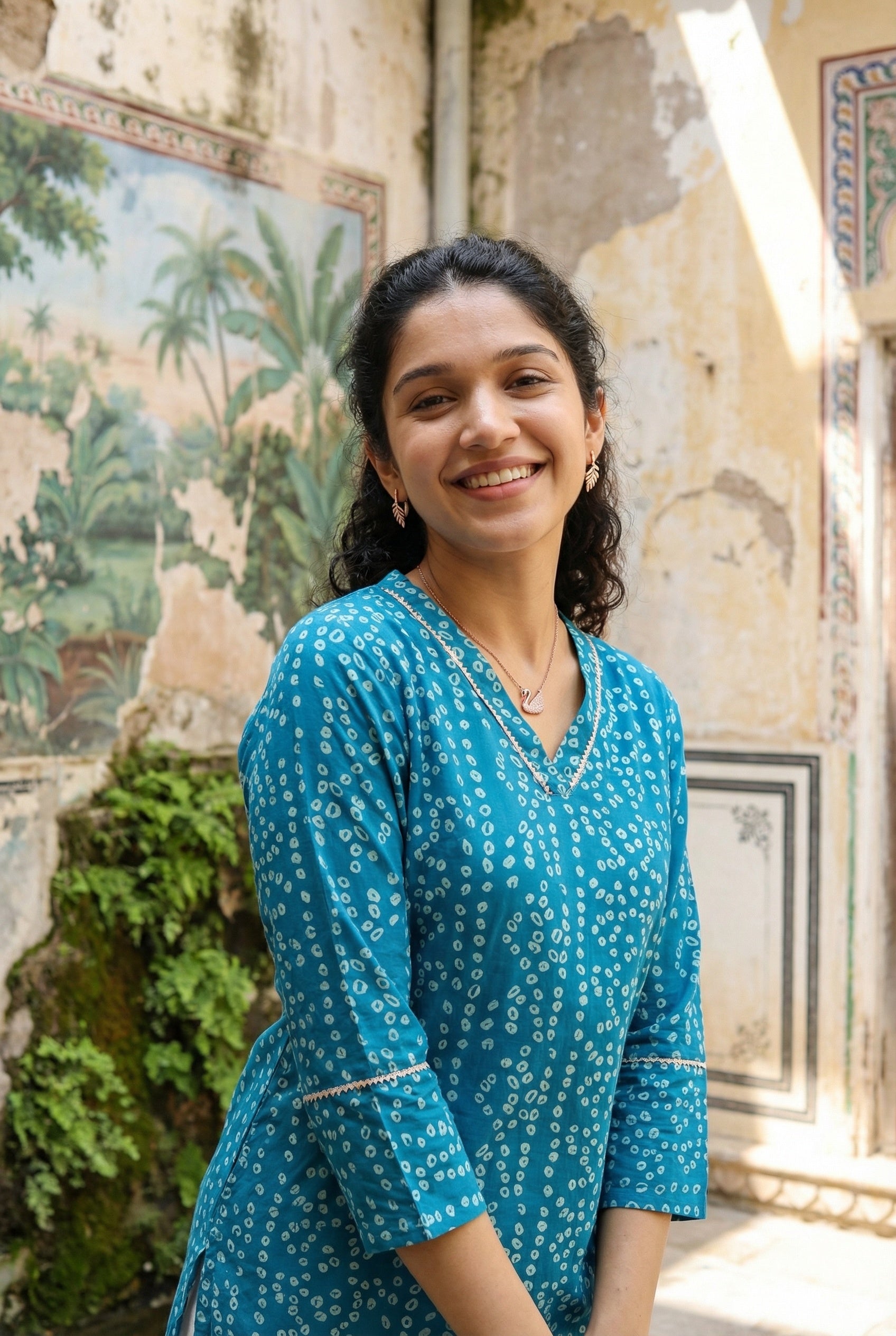 Blue V-Neck Bandhani Print Pure Cotton Kurta Set For Women