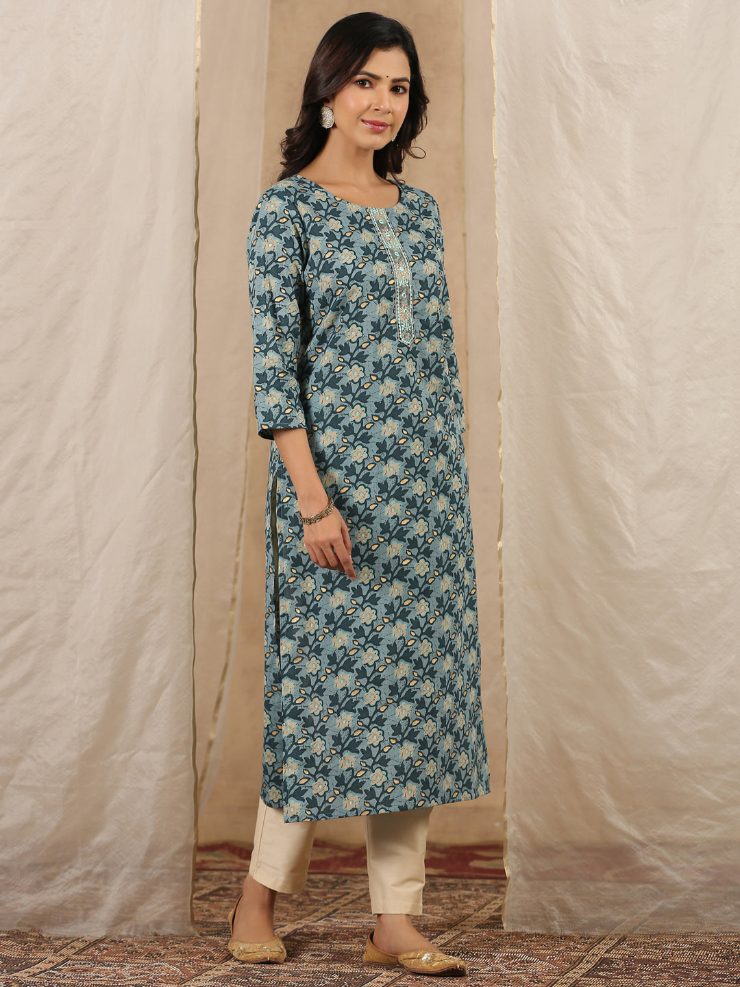 Women Pure Cotton Kurta