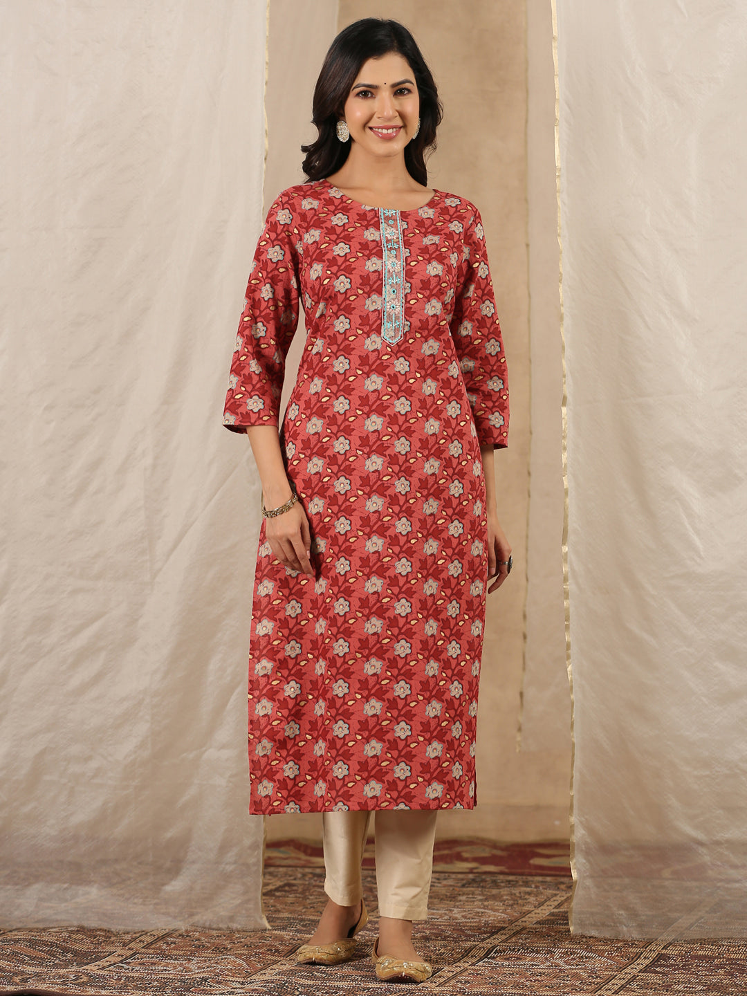 Women Pure Cotton  Kurta