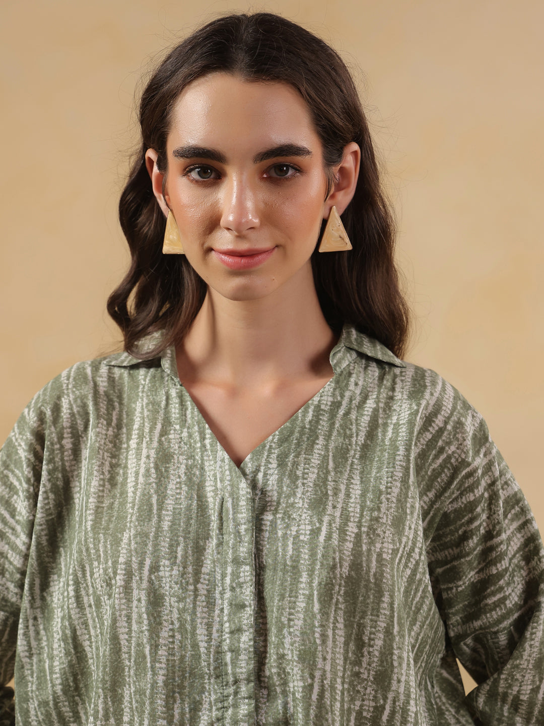 Green Shirt Collar Pure Cotton Printed Night Suit for Women