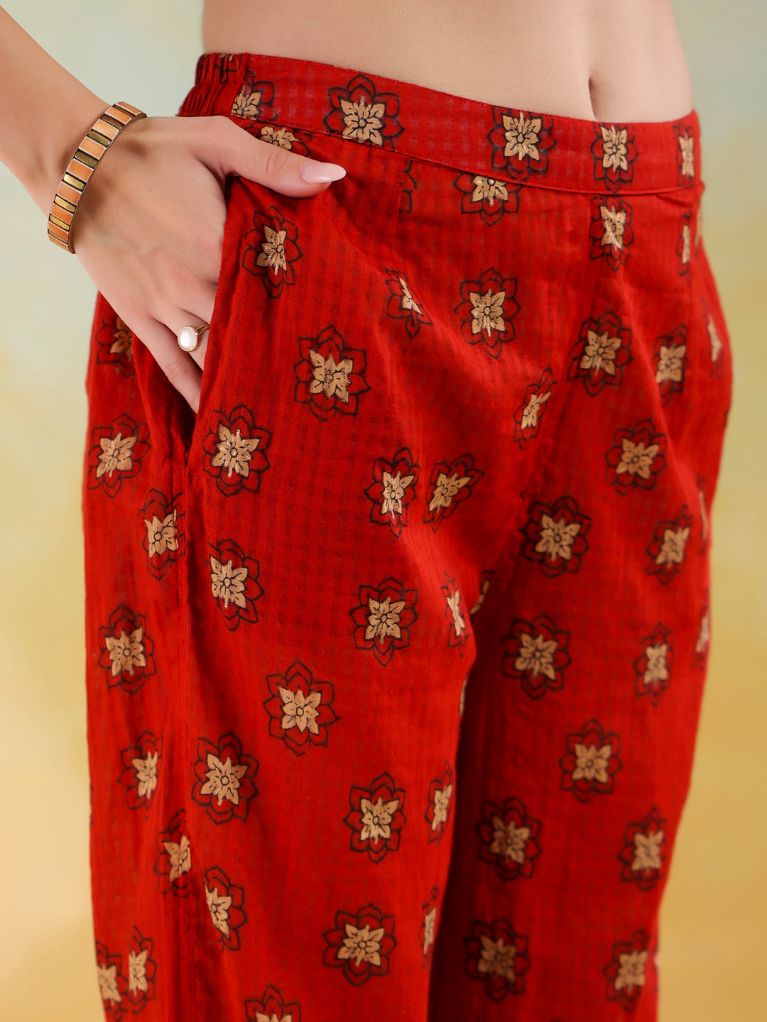 Red V-Neck Pure Cotton Printed Co-Ords Set For Women