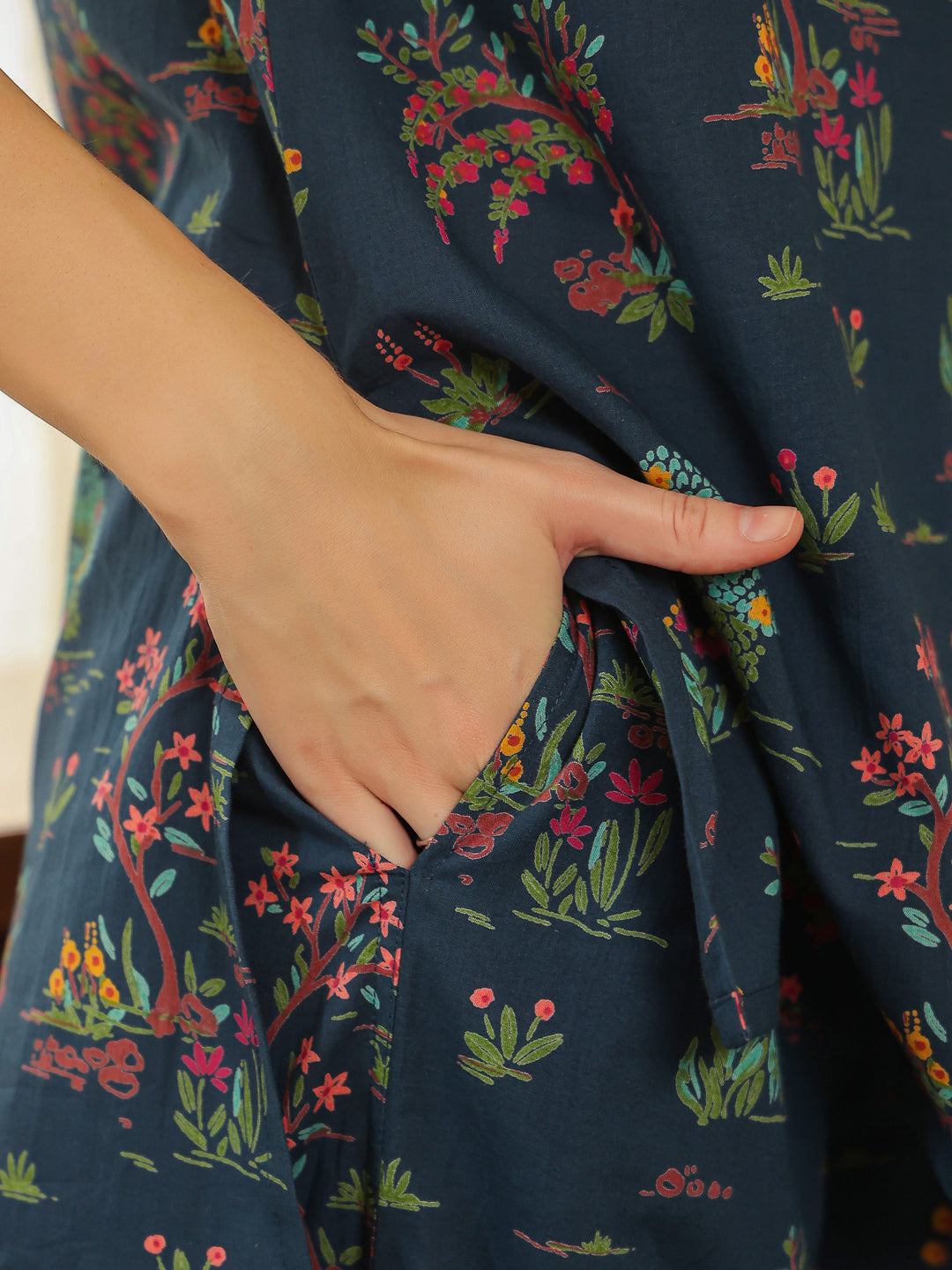 Blue V-Neck Pure Cotton Printed Floral Night Suit For Women