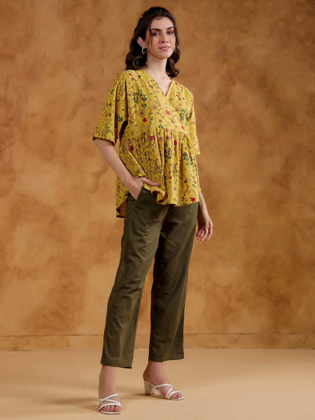 Yellow Color V-Neck Printed co-ords set for women - SanskrutiHomes 