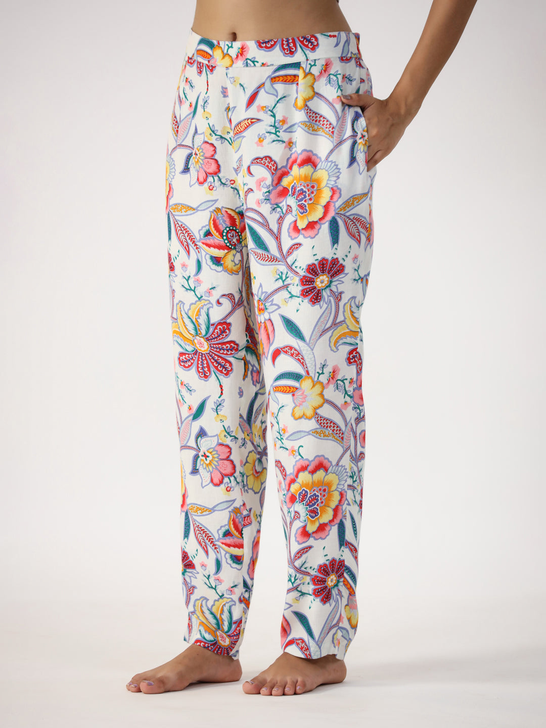 Floral Printed Night Suit set - SanskrutiHomes 