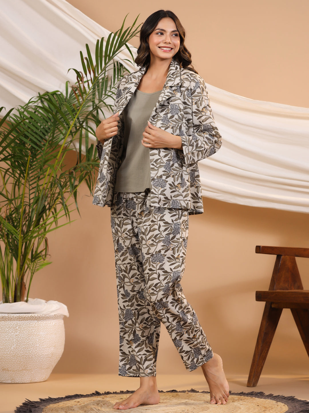 Leaf And Floral  Cotton Night Suit Set