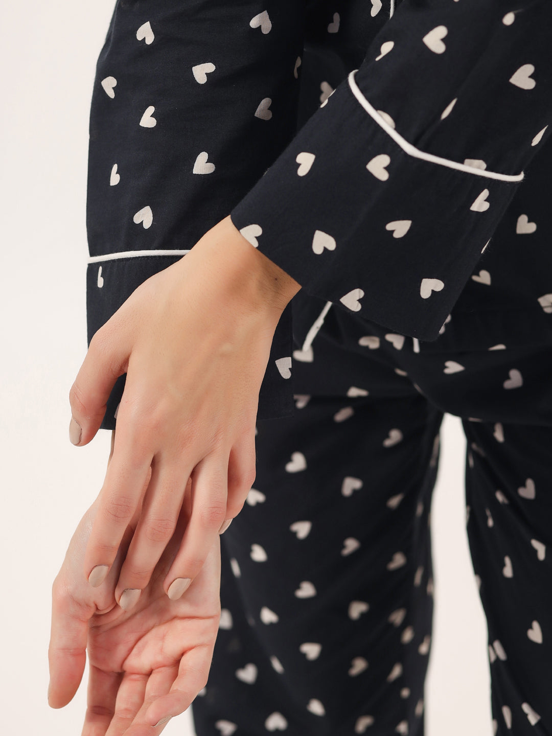 Heart print  BLACK Cotton Night SUIT
