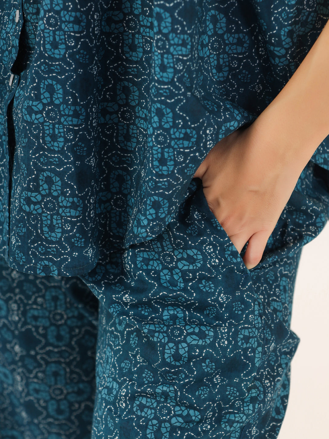 BLUE PRINTED DITSY Cotton Night SUIT - SanskrutiHomes 