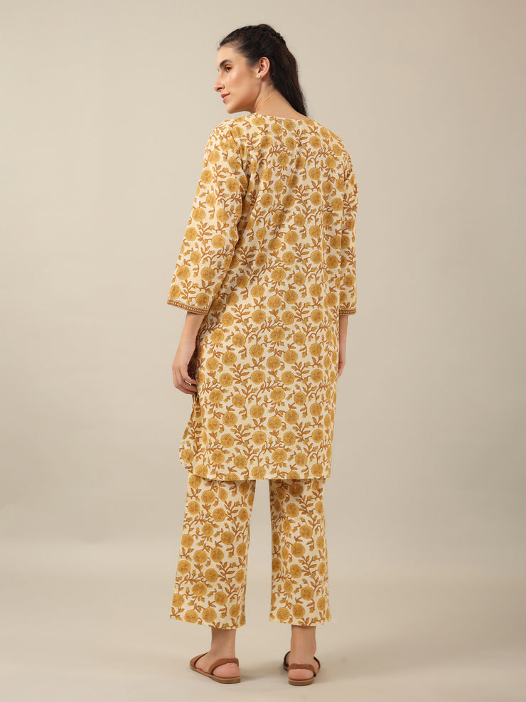 DAHLIA PRINTED Cotton Night SUIT