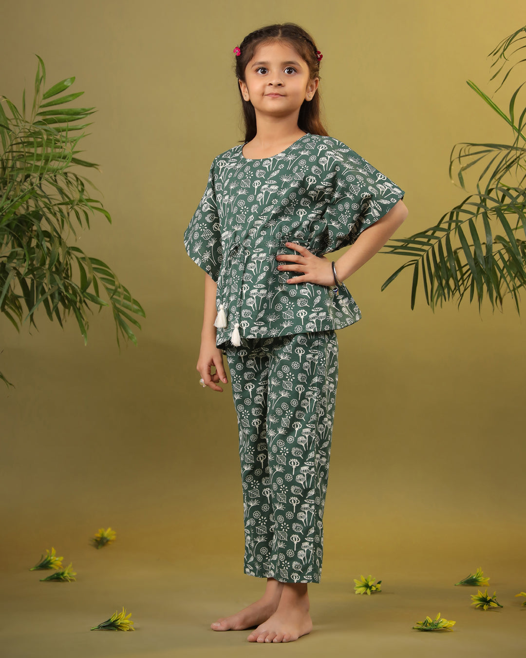 Kids Pure Cotton Green Colour Printed Night suits