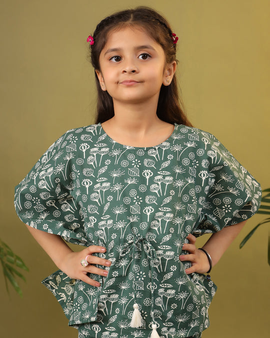 Kids Pure Cotton Green Colour Printed Night suits