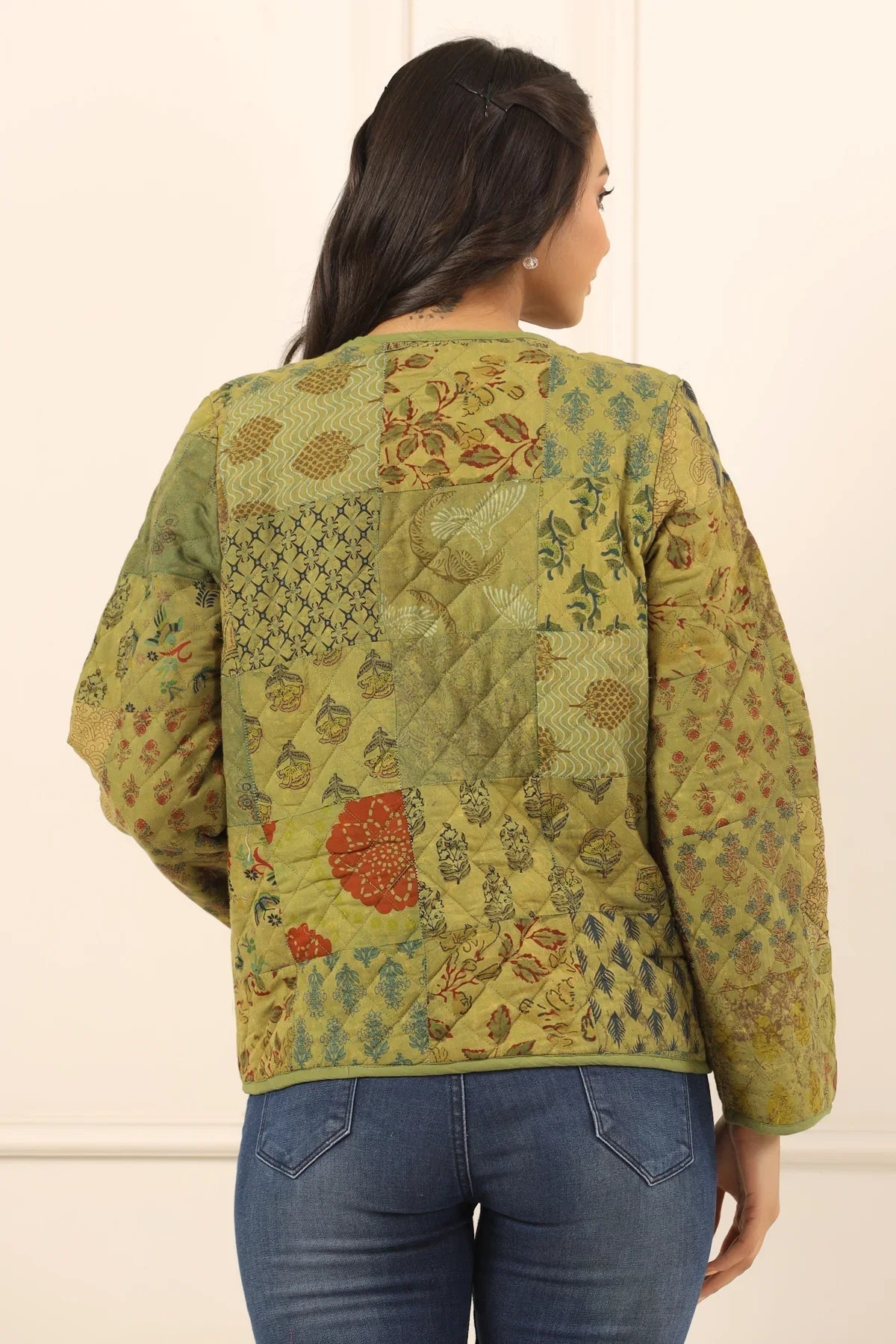 Printed women quilted jacket - SanskrutiHomes 