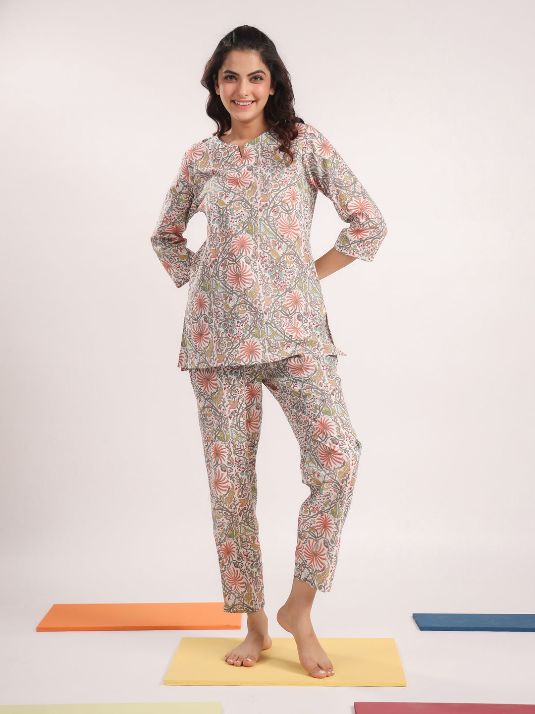 Women's Pure Cotton Off White Conversational Print Night suits