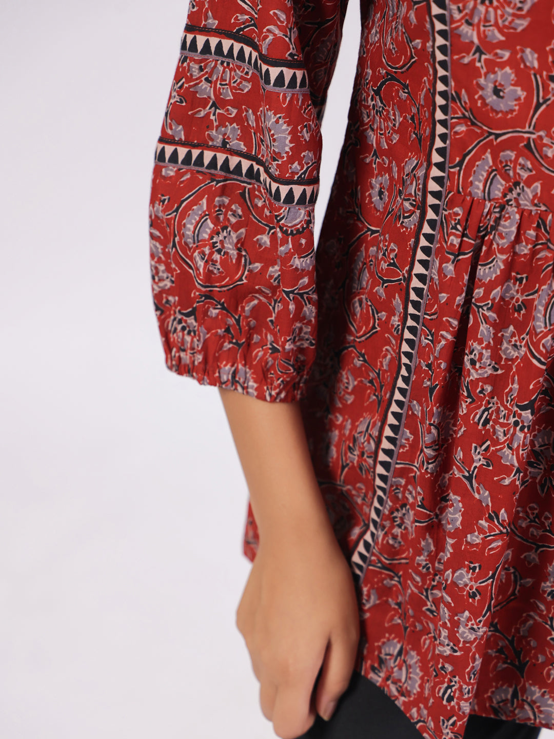 Cotton Floral Printed Night Suit With Pant