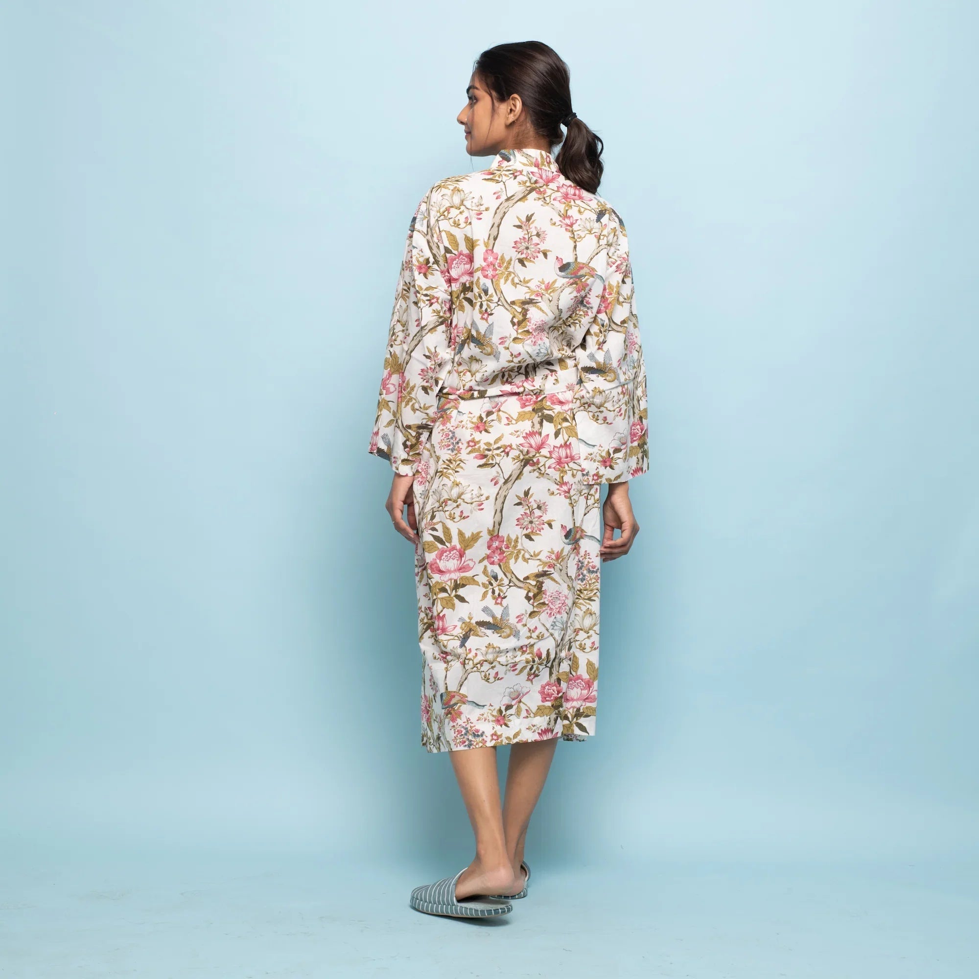PINK FLORAL Cotton Hand printed kimono robe - SanskrutiHomes 