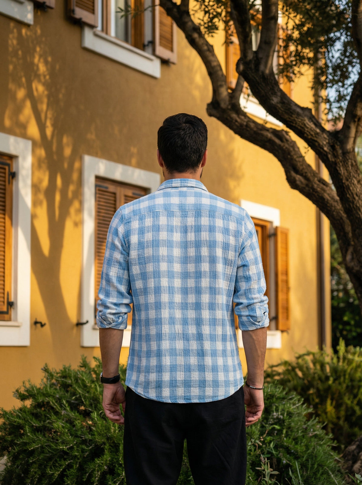 Blue Spread Collar Long Sleeves Gingham Checks Cotton Shirt For Men