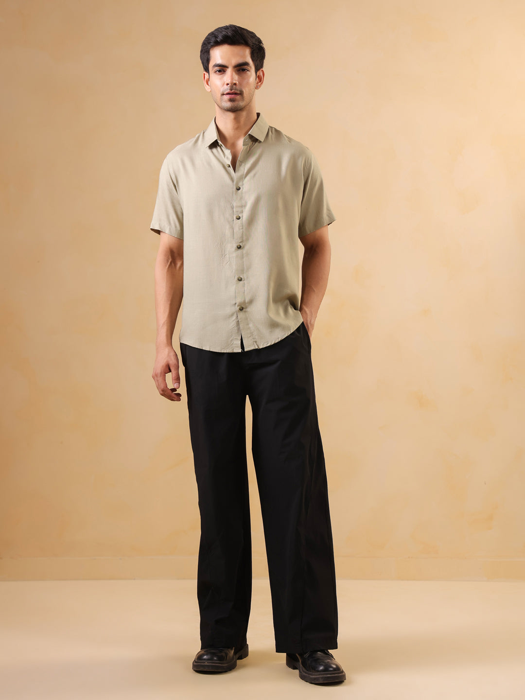 Green Solid Cuban Collar Casual Shirt For Men