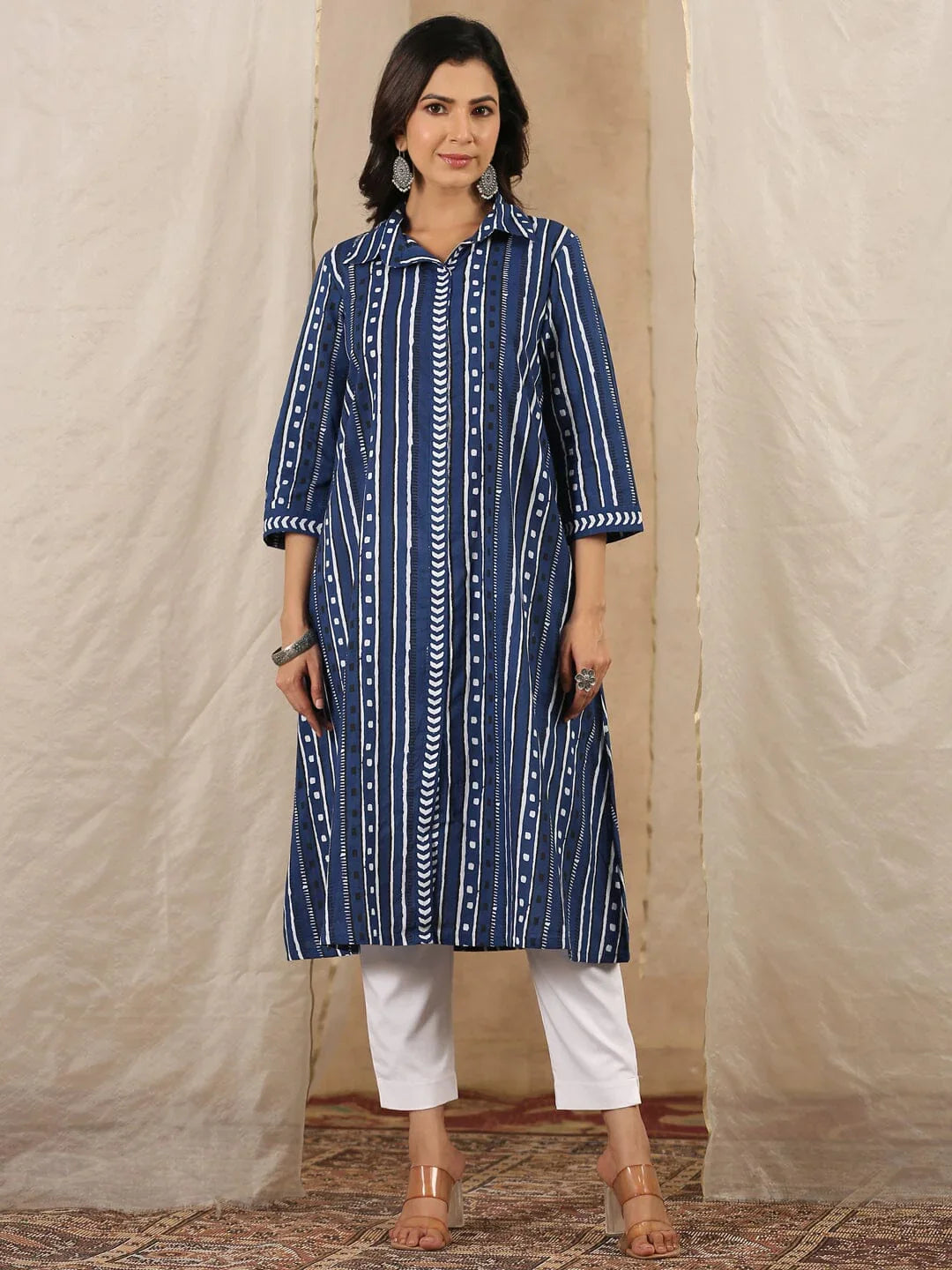 Women Pure Cotton Kurta - SanskrutiHomes 