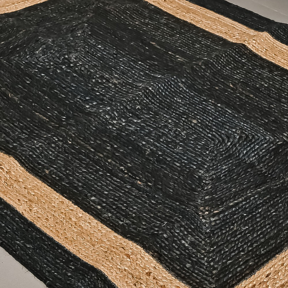 Hand-weaved Designer Jute Rug