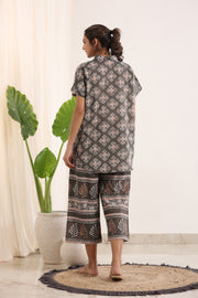 Grey & White LOOSE FIT Printed Night suit